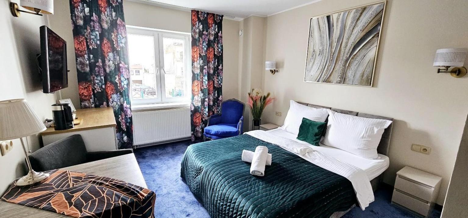 Rynek 14 & Restaurant Bed and Breakfast Inowrocław Εξωτερικό φωτογραφία